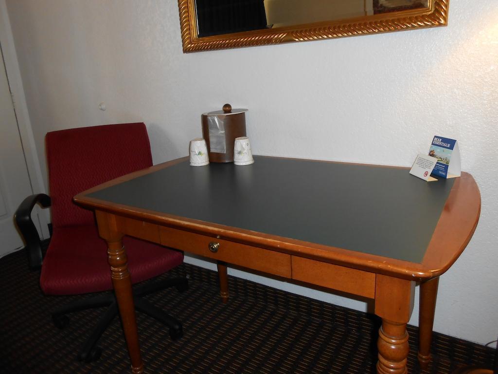 Rodeway Inn Phoenix North I-17 Eksteriør bilde