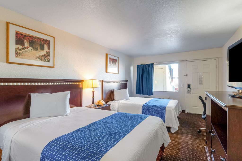 Rodeway Inn Phoenix North I-17 Rom bilde